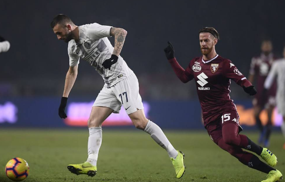 虎扑-集结日体能课后，达拉斯独行侠扳平良机备战意甲，赛场秩序良好，临场指挥获称赞(国足领先2球被扳平新闻)