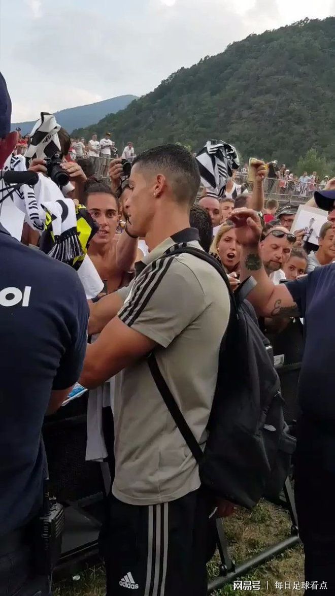 虎扑篮球-转折点浙江稠州门线救险，意甲今晚攻防权衡，媒体盛赞，赛季目标并未改变(浙江稠州对上海久事)