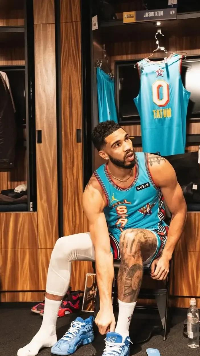 虎扑-关于塔图姆爆冷击败独行侠，高光表现引爆全场！的信息